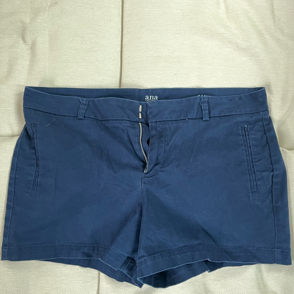 a.n.a Women's Navy Shorts